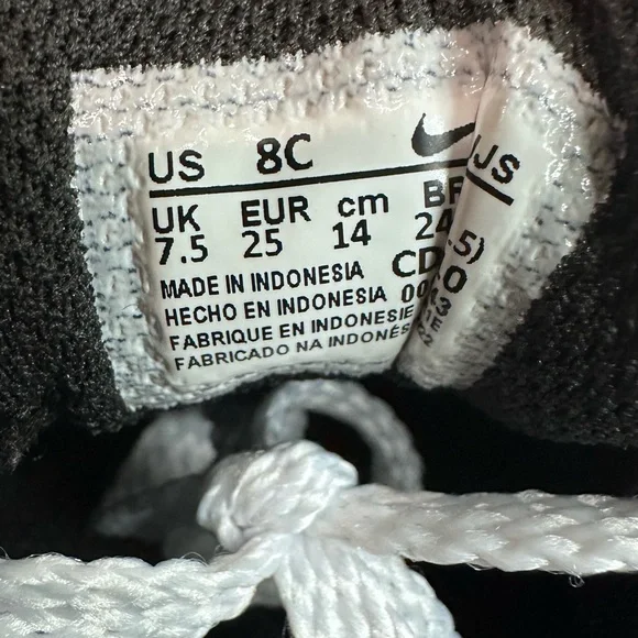 Nike air max 90 Kids Black Sneakers - Picture 2 of 6